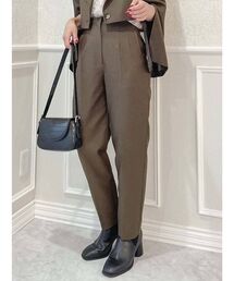 ハイウエストタックパンツ