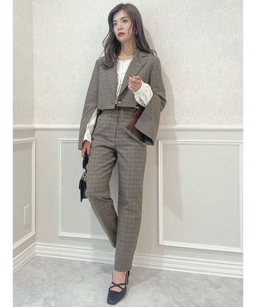 dazzlin（ダズリン）の「ハイウエストタックパンツ（その他パンツ・レディース・ブラック/ダークブラウン/ネイビー/ブラウン・SMALL/MEDIUM）」の9枚目の写真