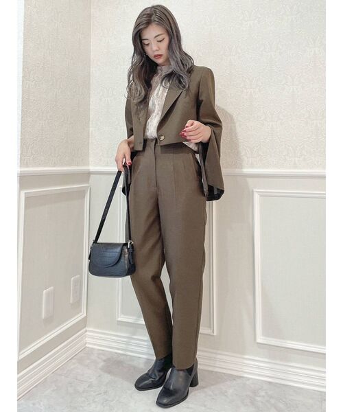 dazzlin（ダズリン）の「ハイウエストタックパンツ（その他パンツ・レディース・ブラック/ダークブラウン/ネイビー/ブラウン・SMALL/MEDIUM）」の11枚目の写真