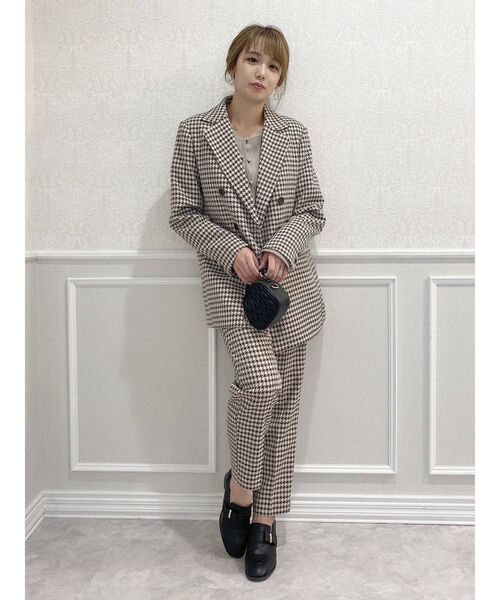 dazzlin（ダズリン）の「ハイウエストタックパンツ（その他パンツ・レディース・ブラック/ダークブラウン/ネイビー/ブラウン・SMALL/MEDIUM）」の17枚目の写真