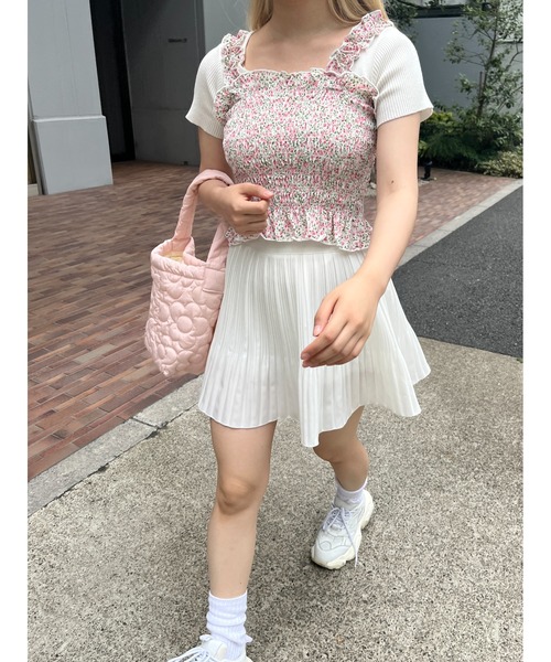 WC（ダブル シー）の「リトルフラワーフリルキャミ（キャミソール・レディース・ピンク/イエロー/ブルー・FREE）」の16枚目の写真