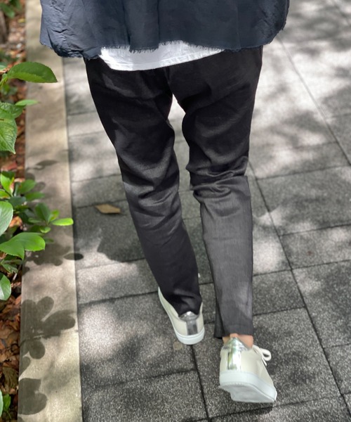 BEARDSLEY（ビアズリー）の「【低身長・背側ゴム・高身長にも3サイズ展開】リネンストレッチスリムタックパンツ（その他パンツ・レディース・ブラック/ベージュ・1/2/0）」の16枚目の写真