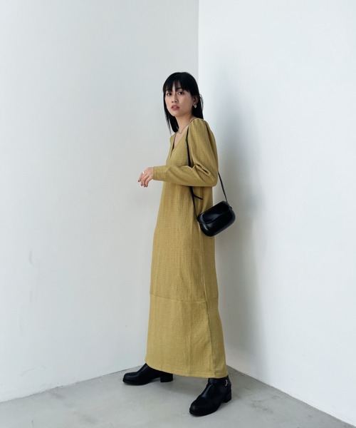 y/m by なとりか(イムバイナトリカ)の「なとりか×y/m シャーリング切替ワンピース(ワンピース・レディース・ブラック/イエロー/アイボリー・FREE)」の3枚目の写真