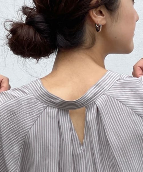 BEARDSLEY(ビアズリー)の「フラットピアス(ピアス(両耳用)・レディース・シルバー/ゴールド・FREE)」の6枚目の写真