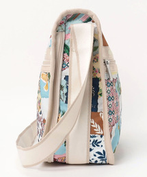 LeSportsac（レスポートサック）の「DELUXE EVERYDAY BAG 74