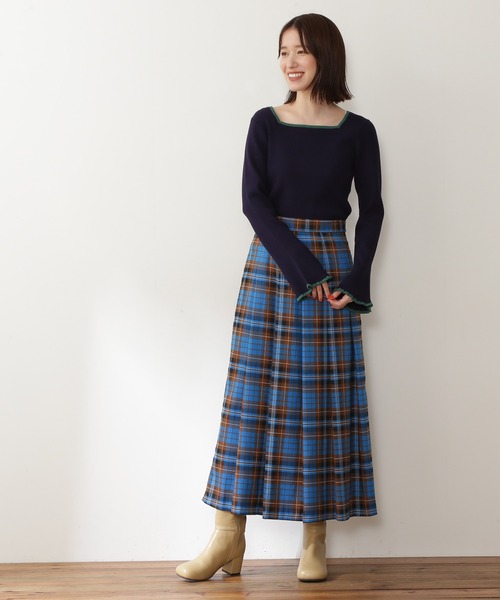 N.（N. Natural Beauty Basic）（エヌエヌナチュラルビューティーベーシック）の「◆スクエアネックフレアスリーブリブニット（ニット/セーター・レディース・ナチュラル/ネイビー/マスタード・MEDIUM）」の4枚目の写真