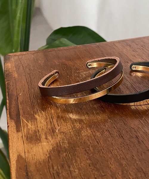 DouDou(ドゥドゥ)の「ダブルバングル(バングル/リストバンド・レディース・ブラック/ブラウン・FREE)」の7枚目の写真