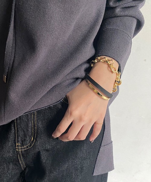 DouDou(ドゥドゥ)の「ダブルバングル(バングル/リストバンド・レディース・ブラック/ブラウン・FREE)」の4枚目の写真