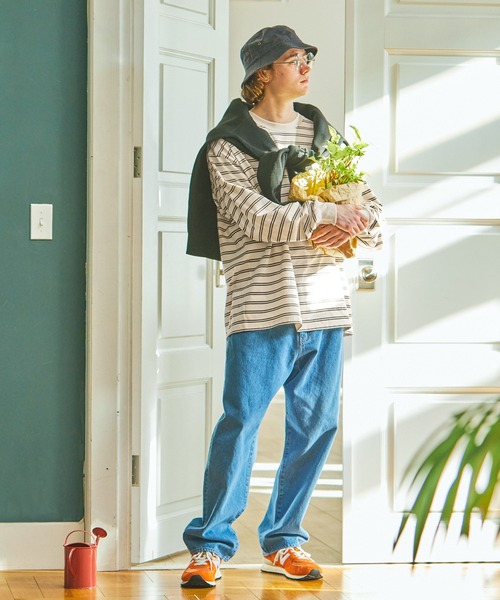 EMMA CLOTHES(エマクローズ)の「オーバーサイズ マルチボーダー ロングスリーブTシャツ EMMA CLOTHES(Tシャツ/カットソー・メンズ・ブラック/アイボリー/グレイッシュブルー/ネイビー/ホワイト系/ワイン/ブラック系/ブルー・M/L)」の10枚目の写真