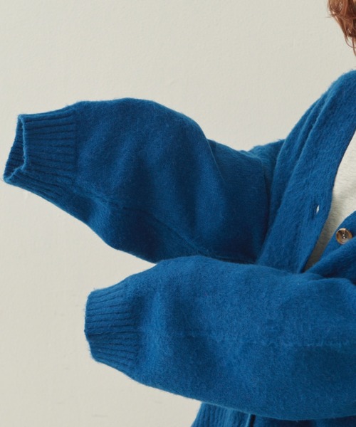 MERLOT（メルロー）の「Vネックカラーカーディガン（カーディガン/ボレロ・レディース・オレンジ/グリーン/ブルー・FREE）」の12枚目の写真