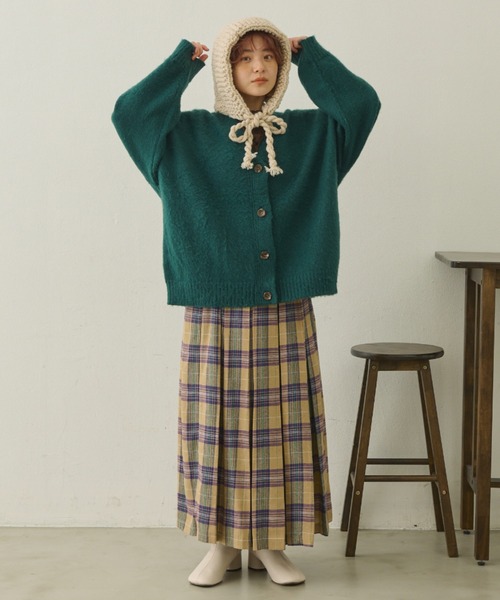 MERLOT（メルロー）の「Vネックカラーカーディガン（カーディガン/ボレロ・レディース・オレンジ/グリーン/ブルー・FREE）」の6枚目の写真