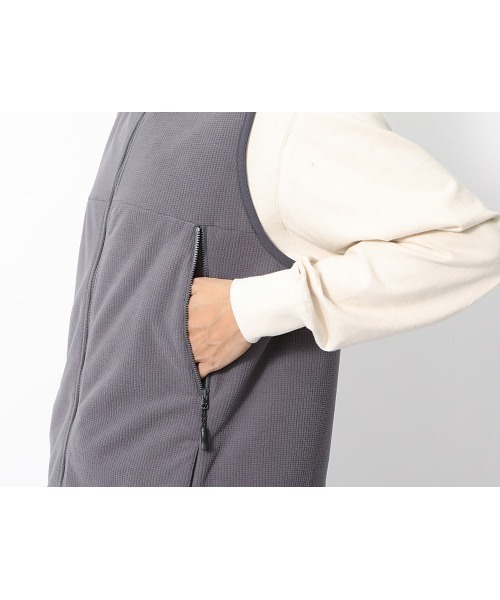 Snow Peak（スノーピーク）の「Grid Fleece Vest（ベスト・メンズ・グリーン/ブラック/グレー・SMALL/LARGE/MEDIUM/X-LARGE/1）」の10枚目の写真