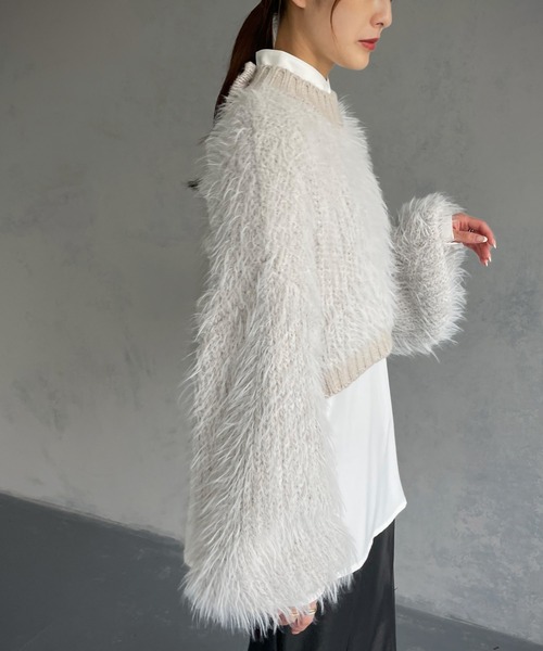 &g'aime（アンジェム）の「【&g’aime】シャギーボリュームニット（ニット/セーター・レディース・チャコールグレー/グレー/グレイッシュベージュ・FREE）」の12枚目の写真