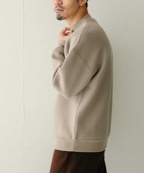 ITEMS URBANRESEARCH(アイテムズ アーバンリサーチ)の「ダンボール天竺 ハイネックプルオーバー(スウェット・メンズ・ネイビー/ブラック/ベージュ・LARGE/MEDIUM)」の16枚目の写真