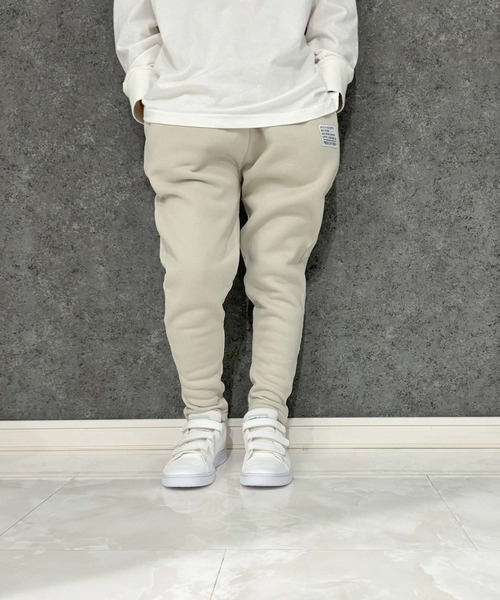 THE CASUAL（カジュアル）の「【ユニセックス】2タイプ　裏起毛スウェットパンツ（スウェットパンツ・キッズ・グレイッシュベージュ/ネイビー系/ブラック/グレー系1/ダークグリーン/ベージュ/グレー系/ヘザーチャコール/ダークグリーン系/キャメル/ブラック系/ネイビー/ブラウン系1/杢グレー/ベージュ系/ブラウン/チャコール/ブラウン系/ベージュ系1/グレー系2・160cm/140cm/120cm/150cm/130cm/110cm）」の14枚目の写真