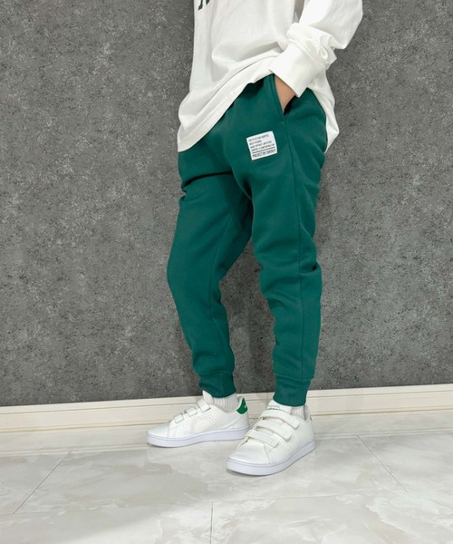 THE CASUAL（カジュアル）の「【ユニセックス】2タイプ　裏起毛スウェットパンツ（スウェットパンツ・キッズ・グレイッシュベージュ/ネイビー系/ブラック/グレー系1/ダークグリーン/ベージュ/グレー系/ヘザーチャコール/ダークグリーン系/キャメル/ブラック系/ネイビー/ブラウン系1/杢グレー/ベージュ系/ブラウン/チャコール/ブラウン系/ベージュ系1/グレー系2・160cm/140cm/120cm/150cm/130cm/110cm）」の16枚目の写真