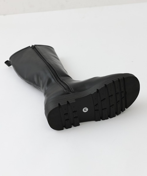 COLONY 2139（コロニートゥーワンスリーナイン）の「厚底ボリュームロングブーツ（ブーツ・レディース・ブラック・SMALL/MEDIUM/LARGE）」の18枚目の写真