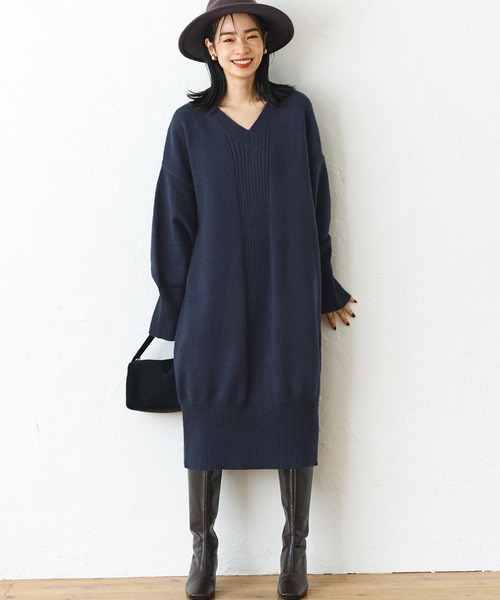 coca(coca)(コカ)の「Vネックニットワンピース(ワンピース・レディース・ネイビー/ブラウン・M/L)」の2枚目の写真