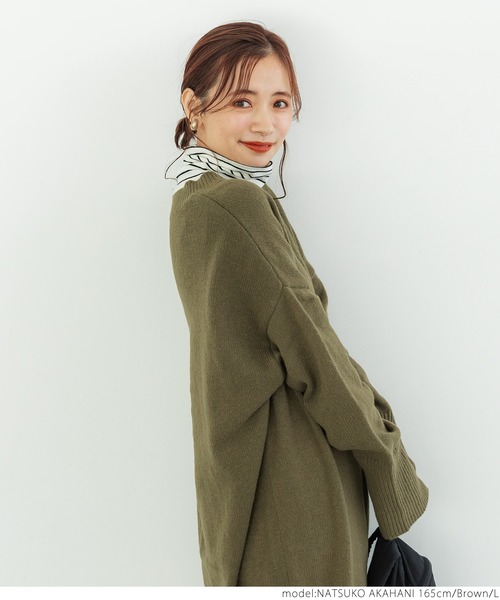 coca(coca)(コカ)の「Vネックニットワンピース(ワンピース・レディース・ネイビー/ブラウン・M/L)」の4枚目の写真