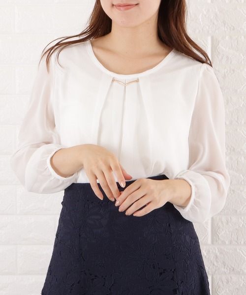 Lace Ladies(レースレディース)の「バーアクセ付きシフォンブラウス(シャツ/ブラウス・レディース・ベージュ/ホワイト/ネイビー/ブラック・L/S/M/XL)」の8枚目の写真