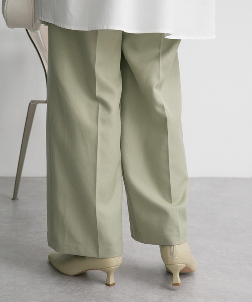 KBF（ケイビーエフ）の「ポインテッドトゥストレッチブーティー（ブーツ・レディース・グリーン系その他/ブラック・37/38/36）」の16枚目の写真