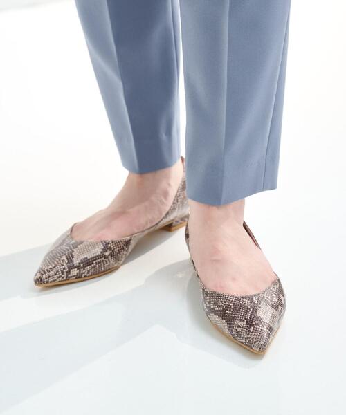 green label relaxing(グリーンレーベルリラクシング)の「※※※ポインテッド フラットシューズ(1.5cmヒール)(パンプス・レディース・ブラック/ベージュ/その他1/ゴールド・22cm/22.5cm/23cm/23.5cm/24cm/24.5cm/25cm/25.5cm)」の14枚目の写真
