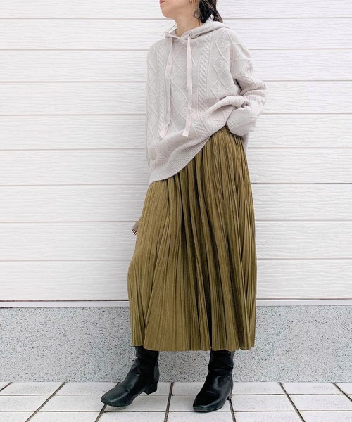 Q(キュー)の「ケーブルニットパーカー(ニット/セーター・レディース・アイボリー/ラベンダー・MEDIUM)」の4枚目の写真