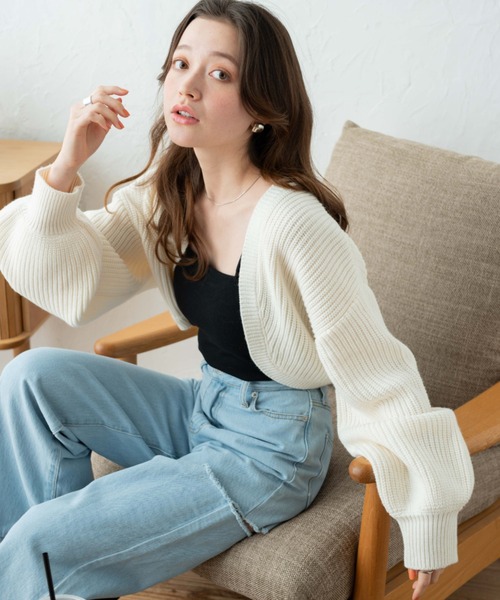 WEGO（ウィゴー）の「WEGO/畔編みニットボレロ（カーディガン/ボレロ・レディース・グレー/ピンク/ブラック系その他5/ブラック/オレンジ/グリーン/オフホワイト/ブルー/パープル・FREE）」の11枚目の写真