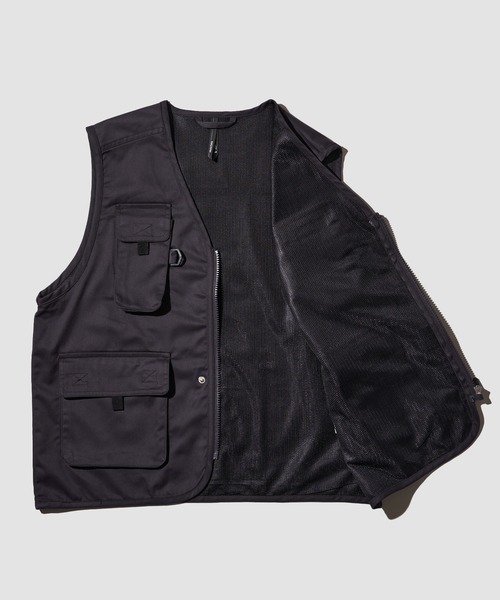 ADPOSION（アドポーション）の「フィッシングベスト（ベスト・メンズ・ダークグレー/ブラック・MEDIUM/LARGE/X-LARGE）」の7枚目の写真