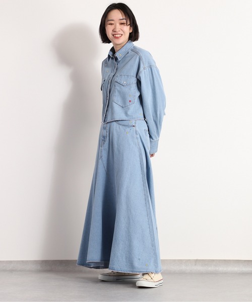 cepo(セポ)の「フラワー刺繍デニムショートシャツ ※セットアップ可能(シャツ/ブラウス・レディース・ブルー系3・M)」の5枚目の写真