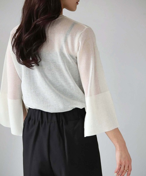 cheriella（シェリエラ）の「【cheriella】袖スリットシアーニットトップス SLEEVE SLIT SHEER KNIT TOPS（ニット/セーター・レディース・ブラック/ブルー/オフホワイト/グリーン/オレンジ・M）」の11枚目の写真