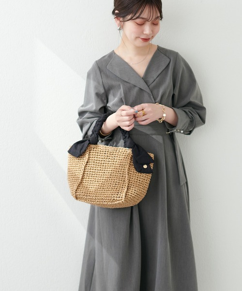 natural couture（ナチュラルクチュール）の「オープンネックレディワンピース（ワンピース・レディース・グレイッシュベージュ/オレンジ/カーキ/ブラック・FREE）」の9枚目の写真