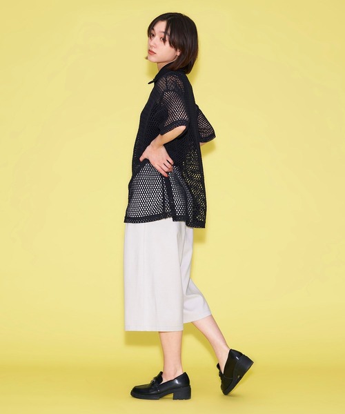 FOREVER 21(フォーエバー トゥエンティーワン)の「【MODE】メッシュポロニットシャツ(ニット/セーター・レディース・オレンジ/ホワイト/ブラック・FREE)」の5枚目の写真