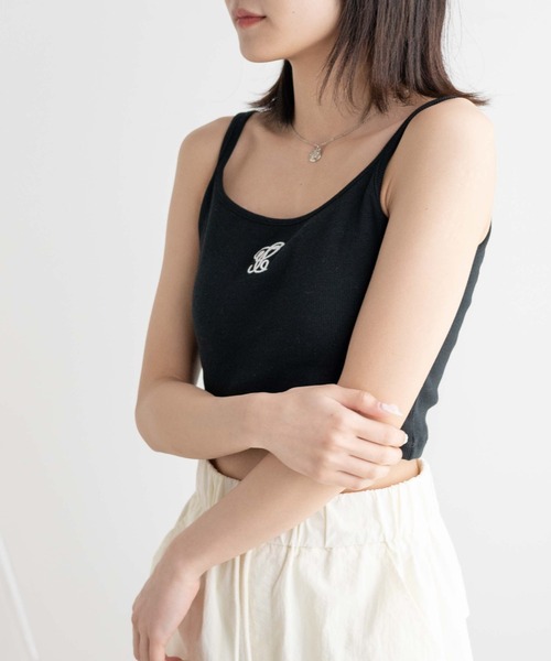 MAURIZIO 刺繍入りホワイトキャミソール M MAURIZIO 刺繍入りホワイトキャミソール M