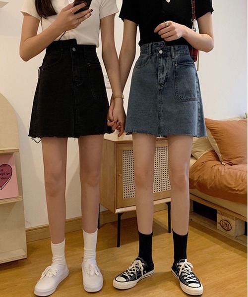Chick（チック）の「Tight  Mini Denim Skirt / タイトデニムミニスカート（デニムスカート・レディース・ブラック/ブルー・S/L/M）」の6枚目の写真