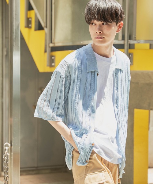 WEGO（ウィゴー）の「WEGO/メッシュニットBIGシャツ（シャツ/ブラウス・メンズ・グリーン/サックスブルー/マスタード/ブラック/オフホワイト/ベージュ/ダークオレンジ/ターコイズブルー/その他2/その他1・MEDIUM/LARGE）」の5枚目の写真