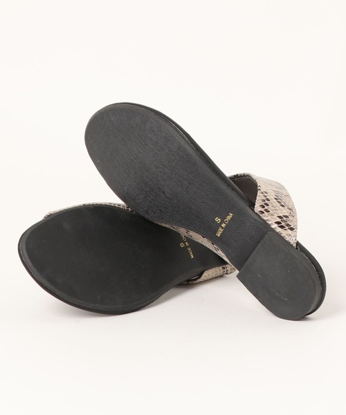 AMERICAN HOLIC(アメリカンホリック)の「トングサンダル(Python)(サンダル・レディース・パイソン・S/M/L)」の11枚目の写真