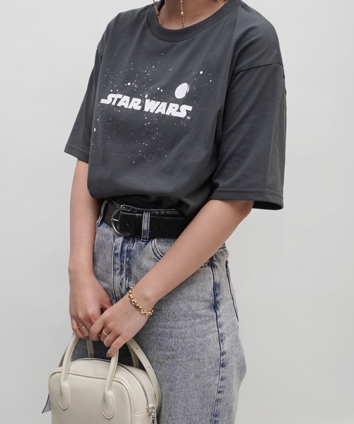 ARCHIVER(アーカイバ)の「【Bz】STAR WARSプリントユニセックスBIGTシャツ/プリントTシャツ(RZ)(Tシャツ/カットソー・メンズ・ブラック/スミクロ/オフホワイト/ピンク・FREE)」の17枚目の写真