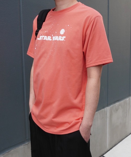 ARCHIVER(アーカイバ)の「【Bz】STAR WARSプリントユニセックスBIGTシャツ/プリントTシャツ(RZ)(Tシャツ/カットソー・メンズ・ブラック/スミクロ/オフホワイト/ピンク・FREE)」の8枚目の写真