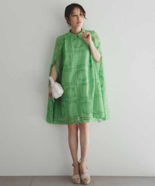 CELFORD（セルフォード）の「ロゴバックルウエッジソール（サンダル・レディース・グレイッシュベージュ/グリーン/ブラック・37/38/36）」の4枚目の写真