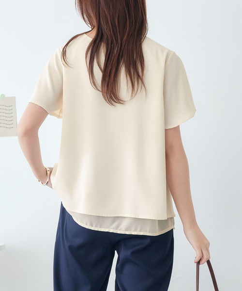 alotta(アロッタ)の「シフォンレイヤードVネックブラウス(シャツ/ブラウス・レディース・ミント/オフホワイト/ライトグレー/ダークネイビー/ピンク/ブラック・MEDIUM/LARGE/XX-LARGE/X-LARGE)」の17枚目の写真