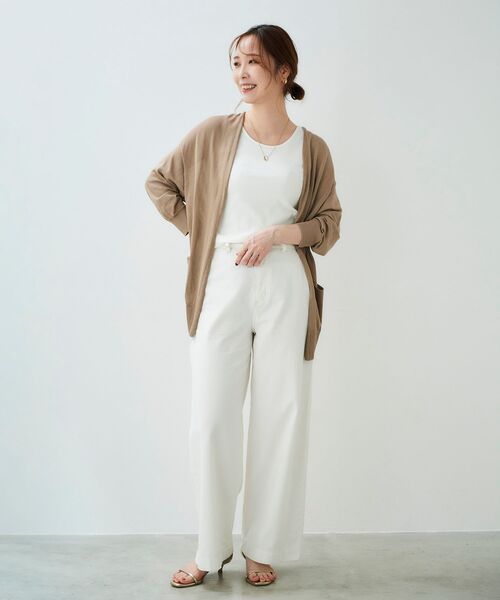 le.coeur blanc(ルクールブラン)の「カシリーレーヨンカーディガン(ニット/セーター・レディース・イエロー/ネイビー/ホワイト/モカ・38)」の10枚目の写真