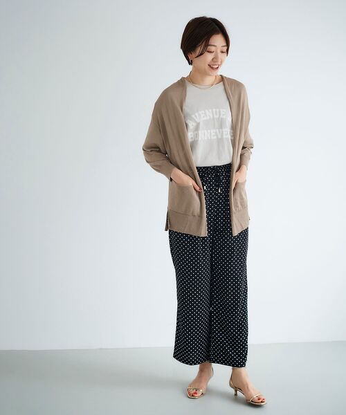 le.coeur blanc(ルクールブラン)の「カシリーレーヨンカーディガン(ニット/セーター・レディース・イエロー/ネイビー/ホワイト/モカ・38)」の17枚目の写真