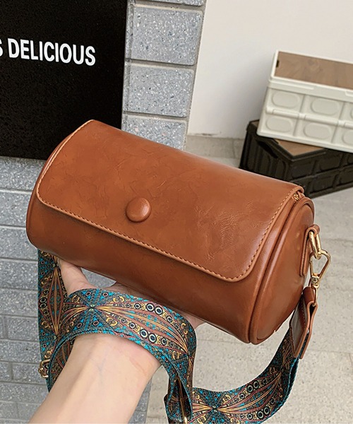 LOPASS(ロパス)の「ワイドベルト フラップショルダーバッグ(ショルダーバッグ・レディース・ブラウン/ダークブラウン/ブラック・FREE)」の17枚目の写真