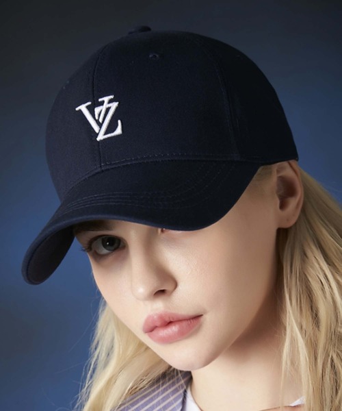 VARZAR(バザール)の「VARZARオーバーフィットボールキャップ(キャップ・レディース・ブラック/ベージュ/ホワイト系その他/ブラック系その他/ベージュ系その他/ブルー系その他/ホワイト/ネイビー・FREE)」の1枚目の写真