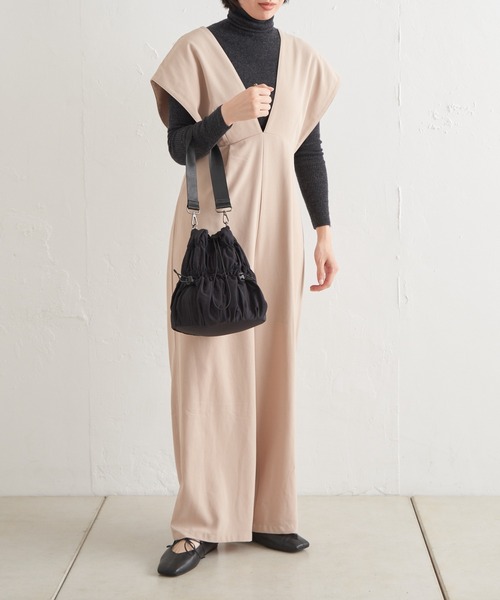 Actually（アクチュアリー）の「ナイロンシャーリング 巾着バッグ（トートバッグ・レディース・ベージュ/カーキ/ブラック・フリー）」の21枚目の写真