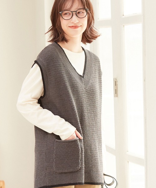 Viola e Viola(ヴィオラエヴィオラ)の「綿100%プルオーバー(クルーネック(Tシャツ/カットソー・レディース・モカ/ブルーパープル/ブラック/ボルドー/ホワイト/マスタード・LL/M/L/4L/3L/5L)」の2枚目の写真