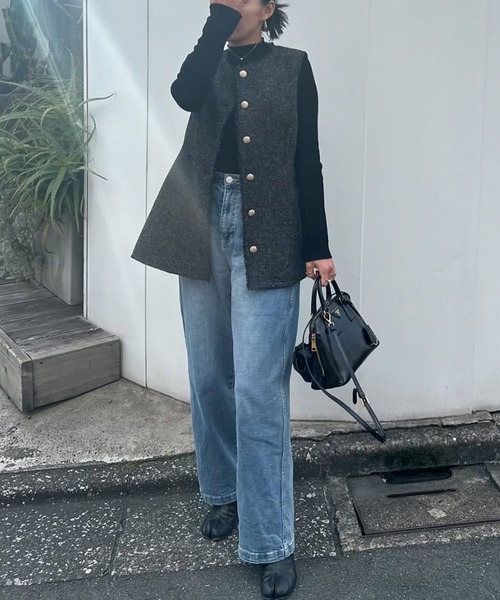 RANAN(ラナン)の「ゴールド調ボタンペプラムツイードジレ(スーツベスト・レディース・オフホワイト/ブラック/ブラック系・L/LL/M)」の22枚目の写真