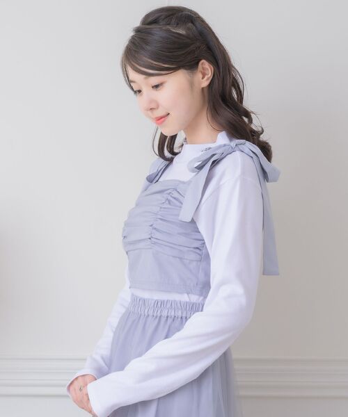 ems excite(エムズエキサイト)の「肩リボンビスチェ(シャツ/ブラウス・レディース・ナチュラル/ブルー/ブラック・FREE)」の17枚目の写真