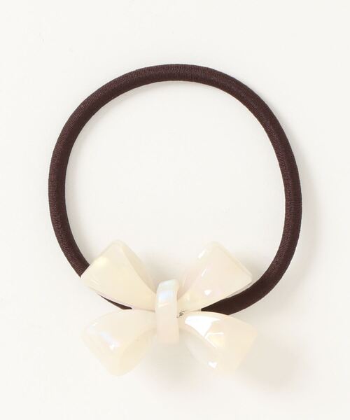 Fun & Daily(ファンアンドデイリー)の「アクリルリボンカラーヘアゴム(ヘアゴム・レディース・ブラウン/ベージュ/ブラック/レッド/ブルー/グリーン/ホワイト・FREE)」の1枚目の写真